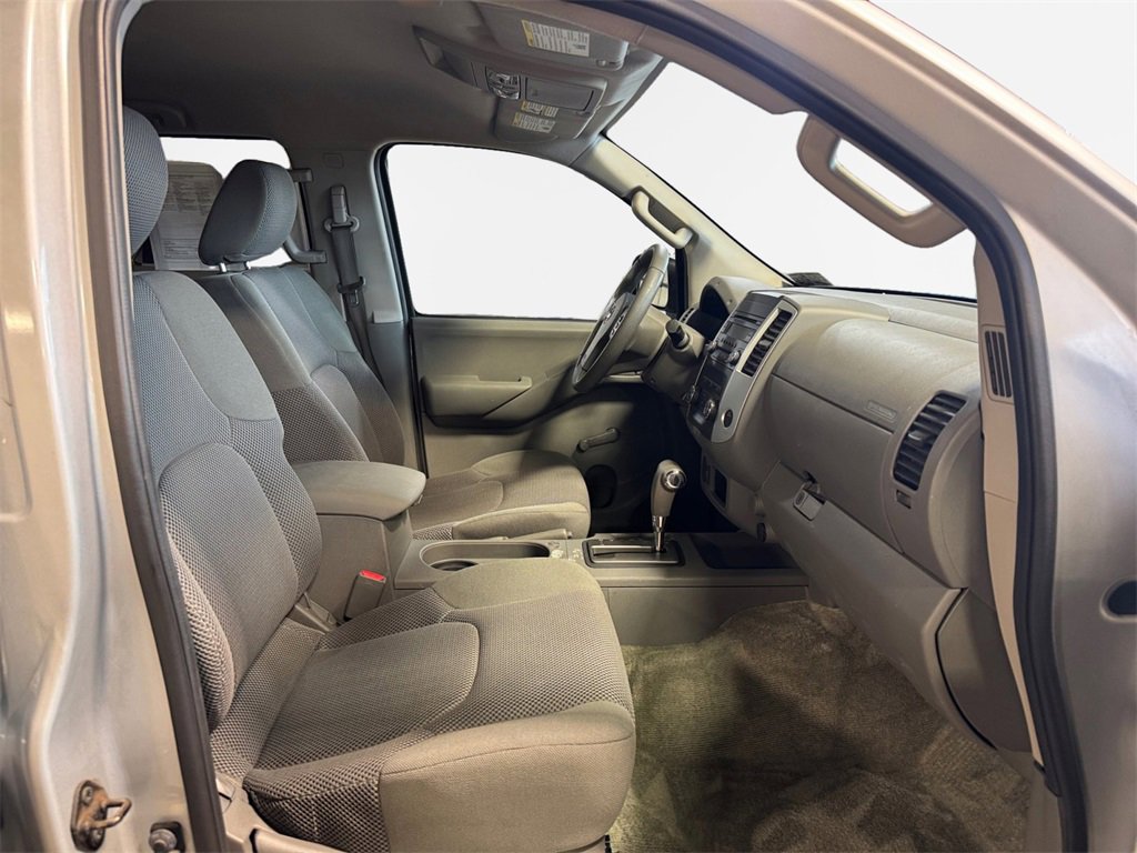 Used 2014 Nissan Frontier S image 26