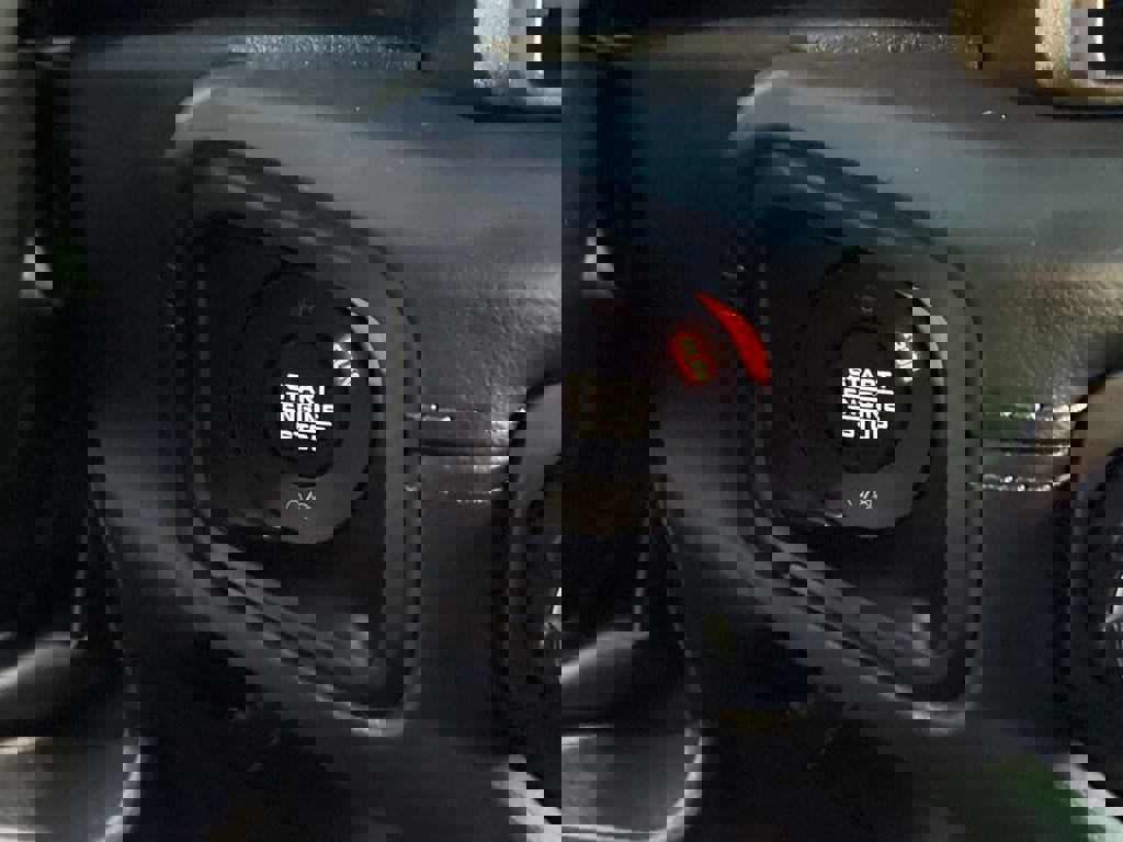 Certified 2025 Jeep Wrangler Unlimited Sahara w/ Safety Group image 28