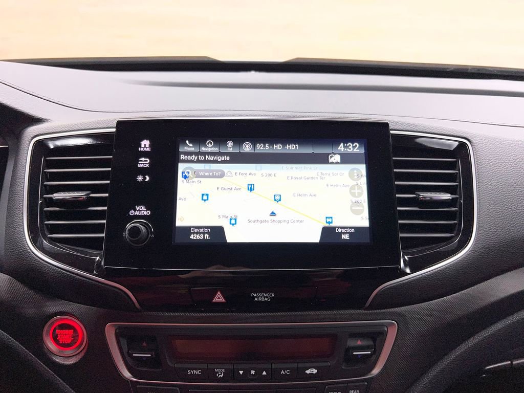 Used 2022 Honda Passport TrailSport image 12