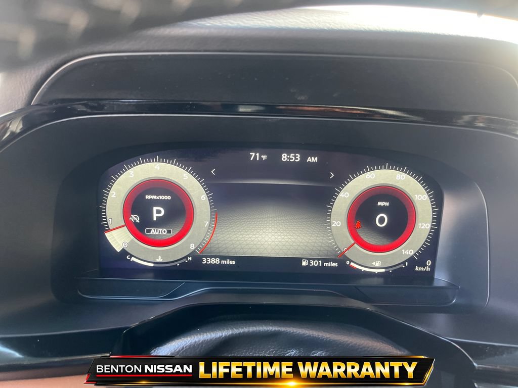 Used 2026 Nissan Pathfinder Platinum AWD/4WD image 15