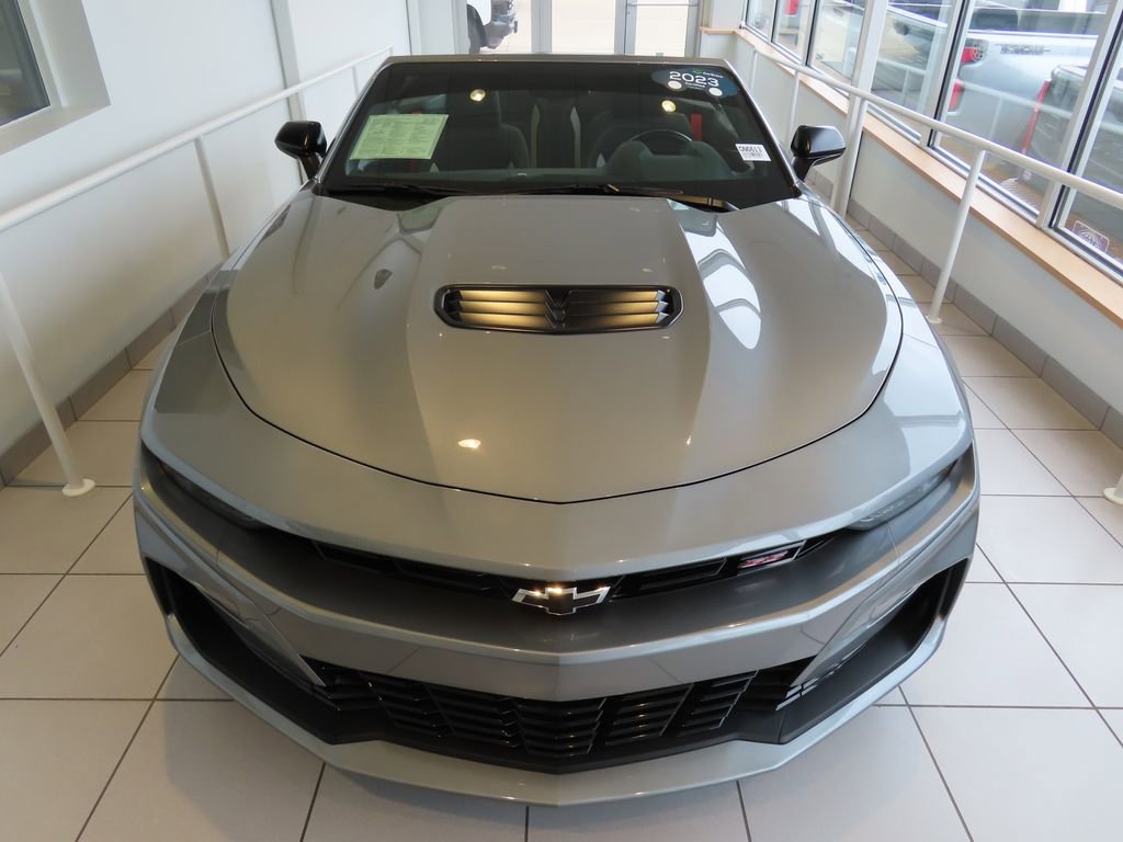 Certified 2023 Chevrolet Camaro SS RWD image 2