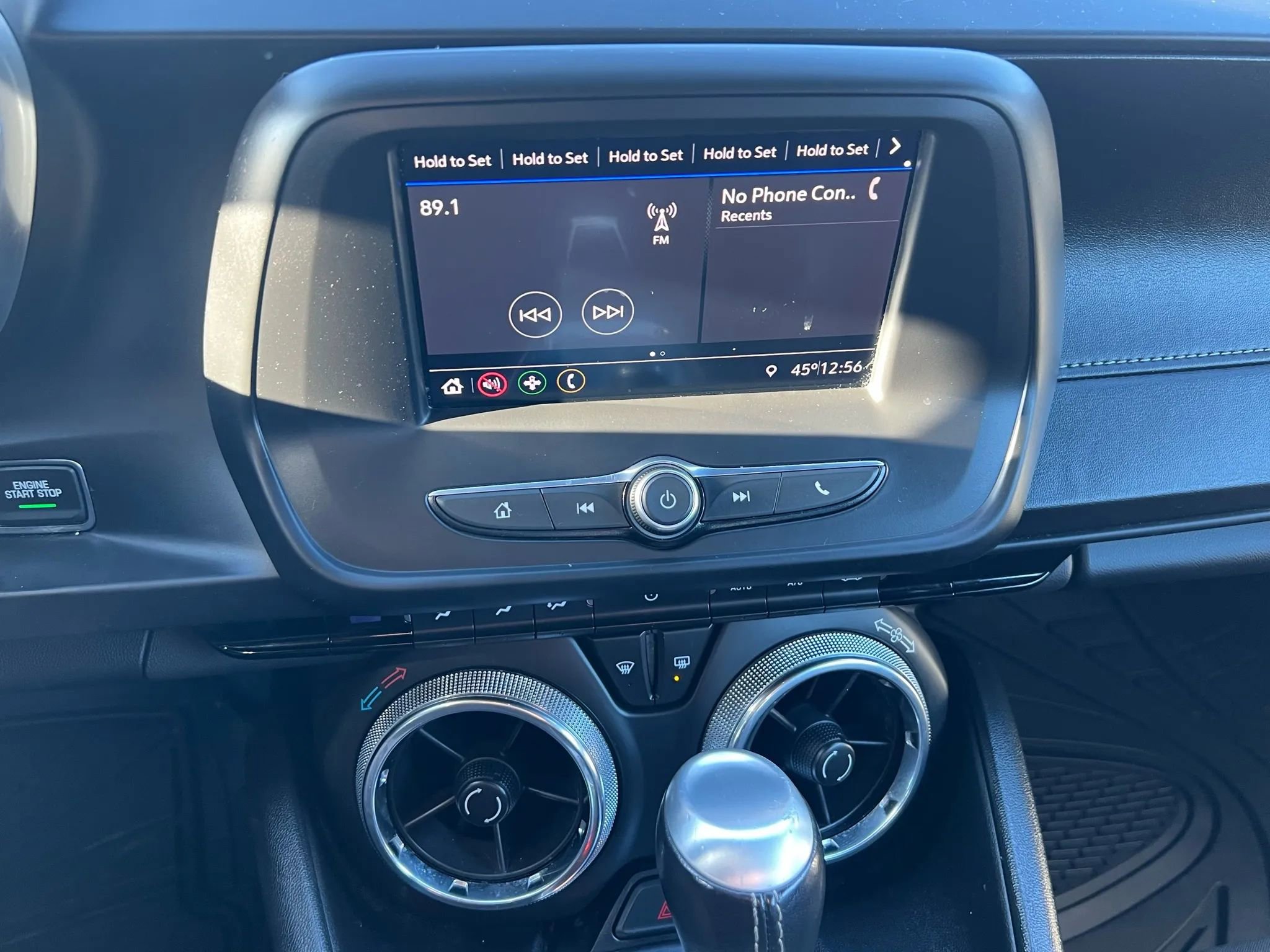 Used 2020 Chevrolet Camaro LT RWD image 16