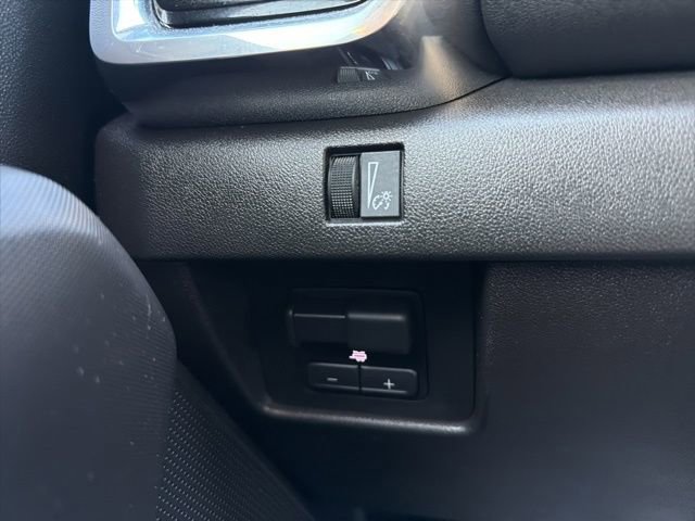 Used 2023 GMC Canyon Elevation w/ Convenience Package image 41