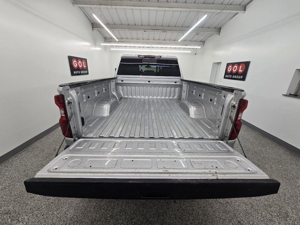 Used 2023 Chevrolet Silverado 2500 LT w/ Convenience Package AWD/4WD image 7