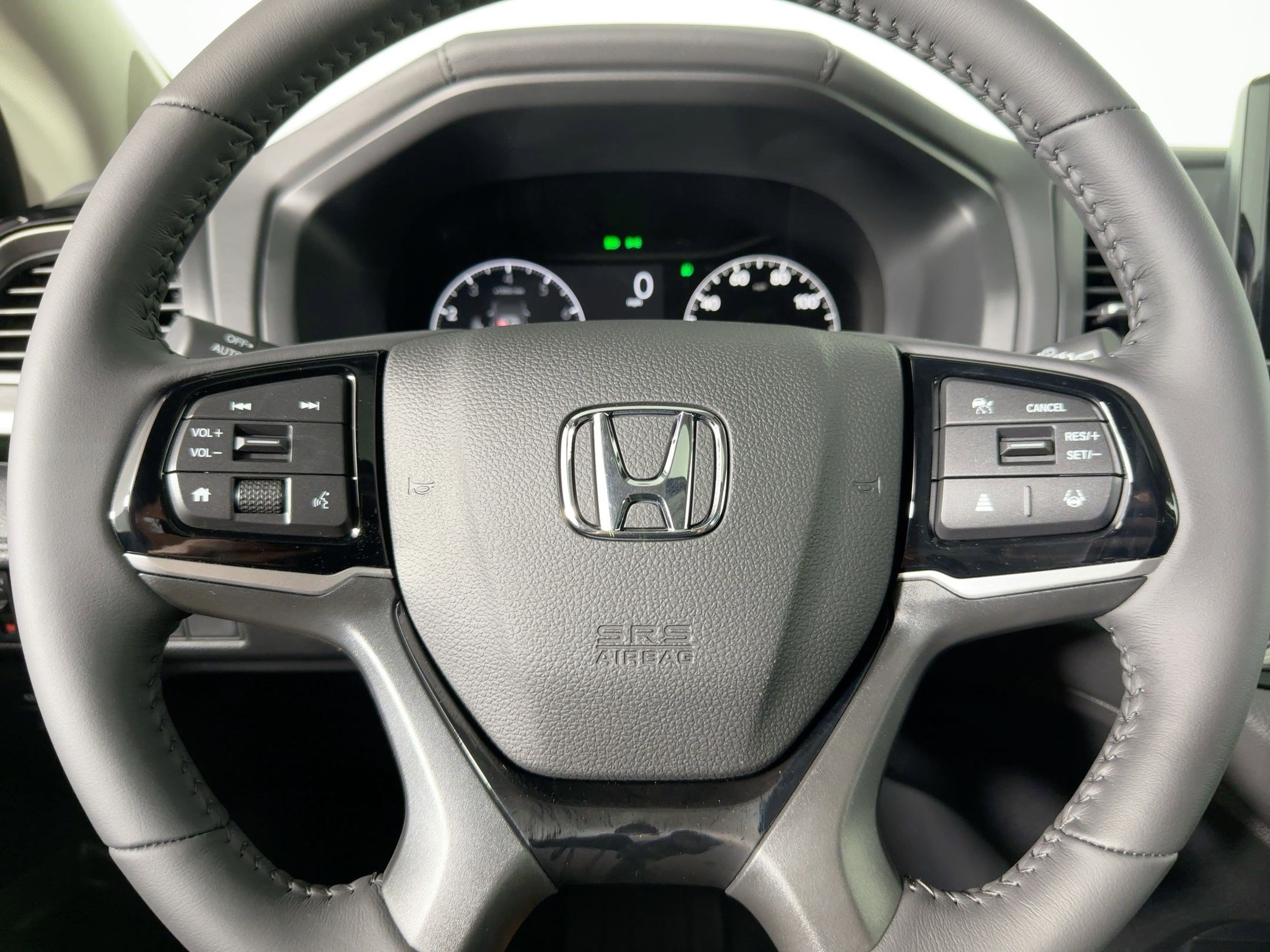 New 2026 Honda Odyssey Touring image 17