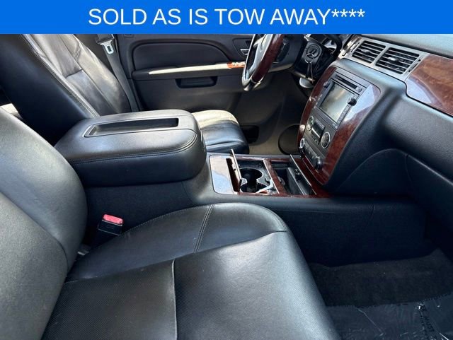 Used 2010 Chevrolet Tahoe LTZ AWD/4WD image 5