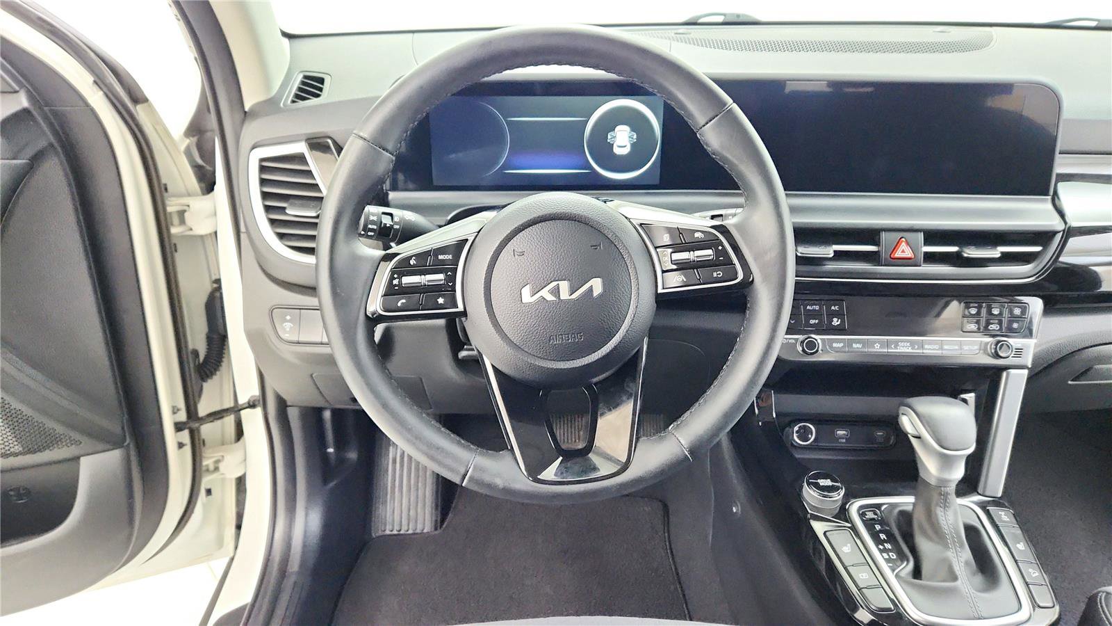 Used 2024 Kia Seltos X-Line image 18