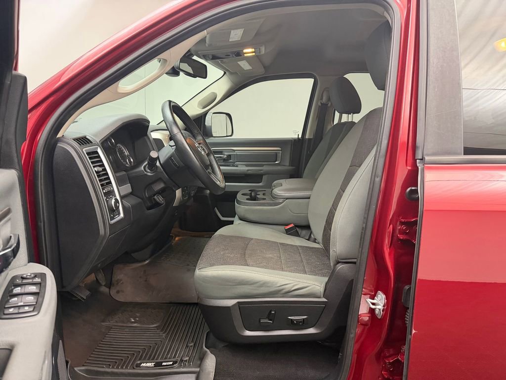 Used 2015 RAM 1500 Big Horn image 5