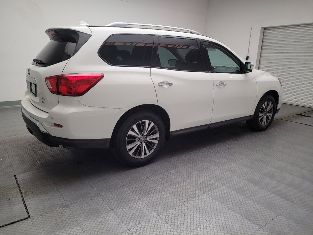 Used 2019 Nissan Pathfinder SL image 10