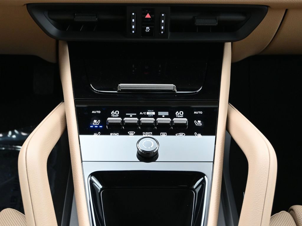 New 2025 Porsche Cayenne image 24