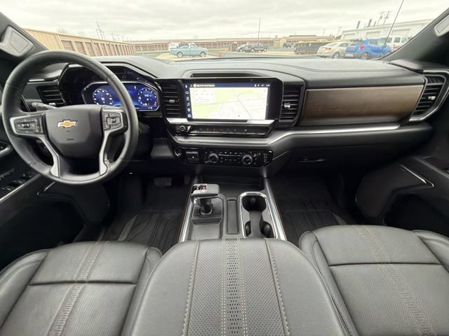 Certified 2025 Chevrolet Silverado 1500 High Country w/ High Country Premium Package AWD/4WD image 21