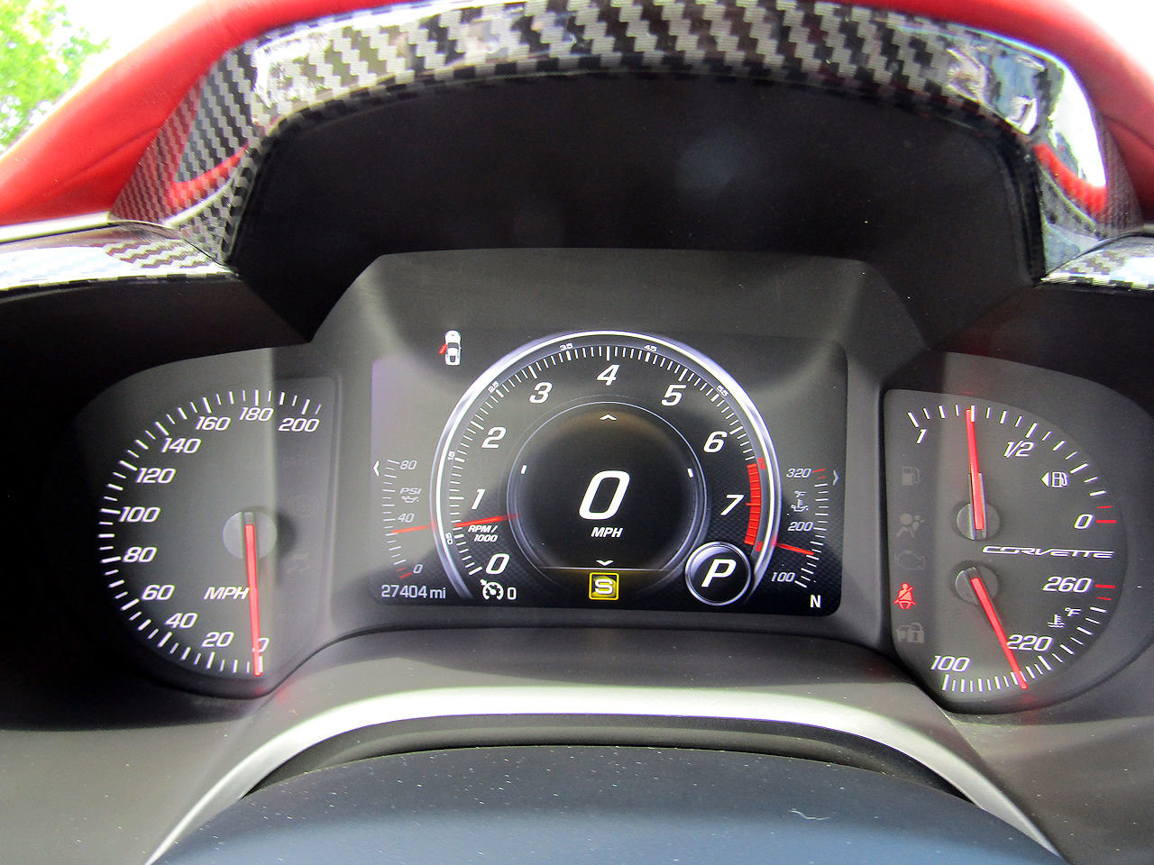 Used 2015 Chevrolet Corvette Stingray Convertible w/ 3LT Preferred Equipment Group RWD image 16
