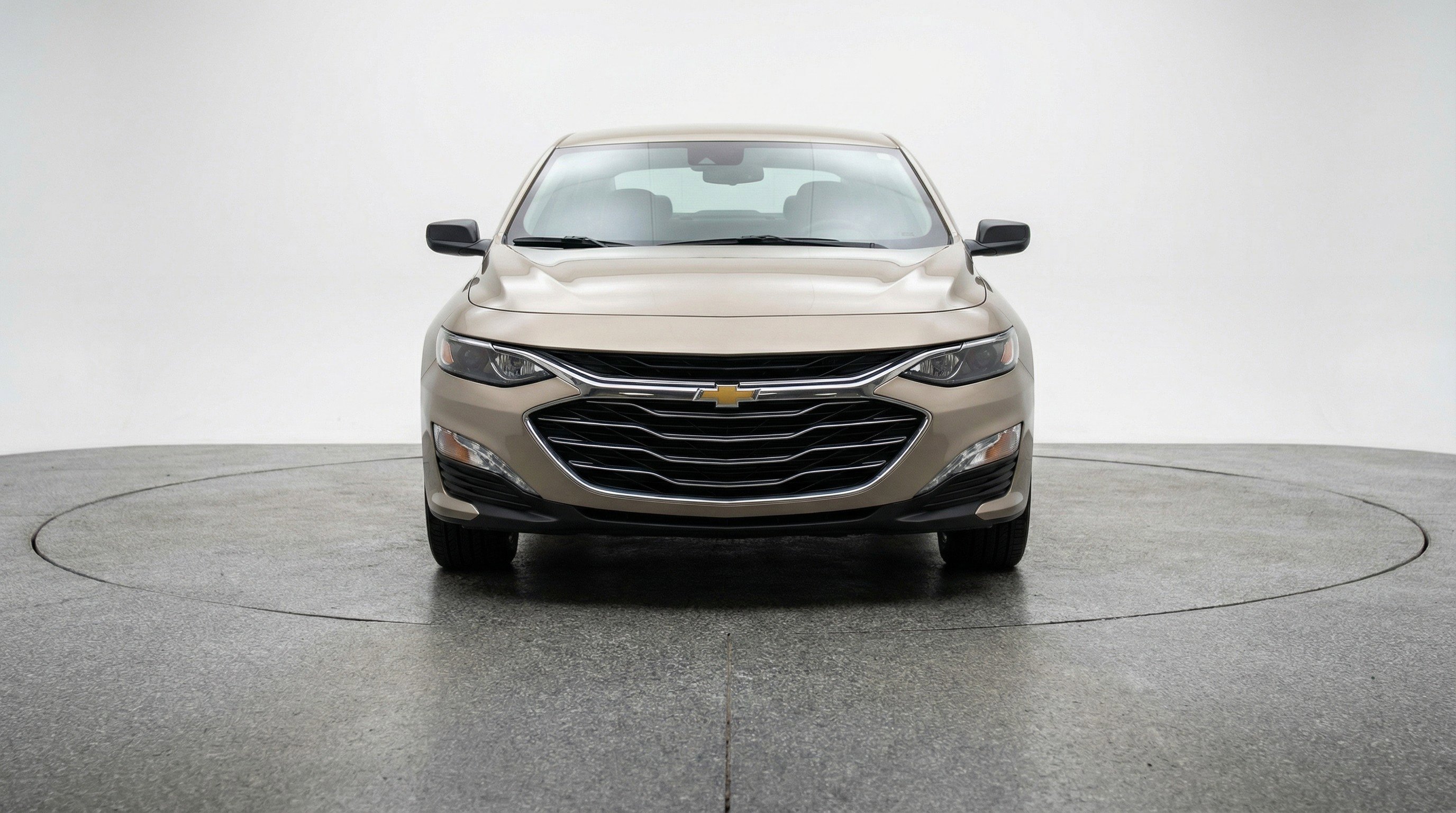 Used 2024 Chevrolet Malibu LT image 2