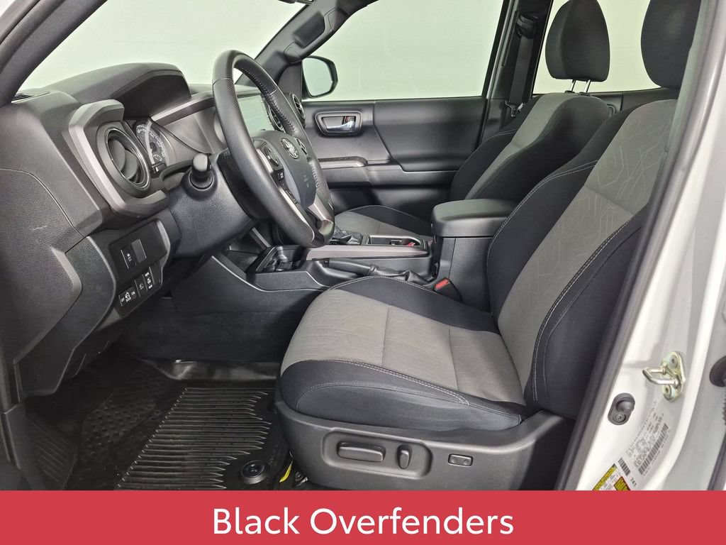 Used 2020 Toyota Tacoma TRD Off-Road AWD/4WD image 17