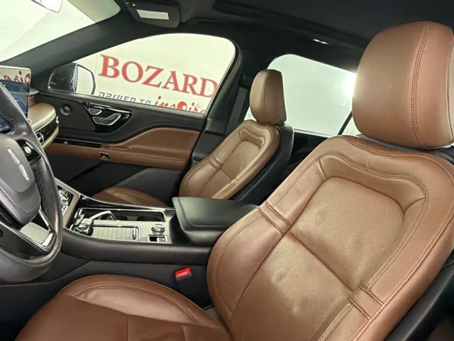 Used 2022 Lincoln Aviator Reserve w/ Elements Package Plus RWD image 11