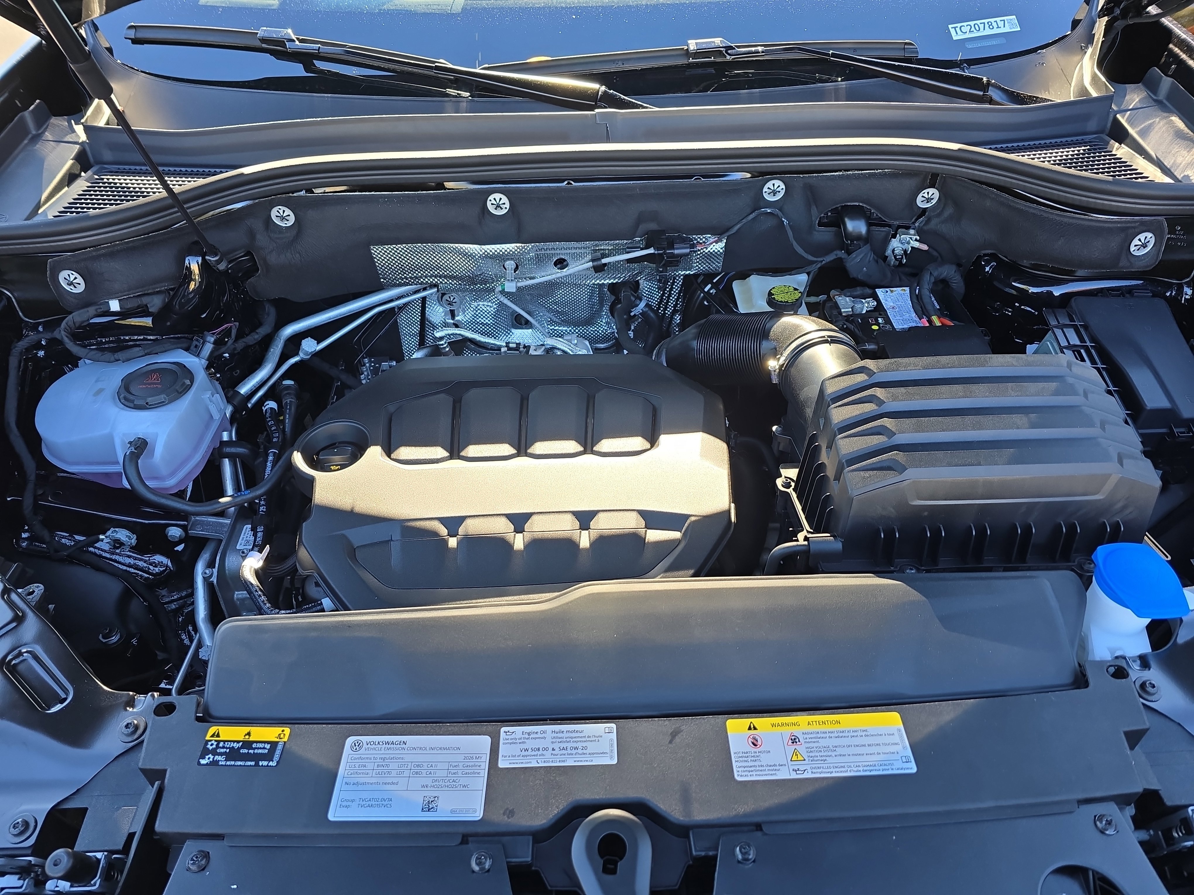 New 2026 Volkswagen Atlas Cross Sport SEL R-Line image 30