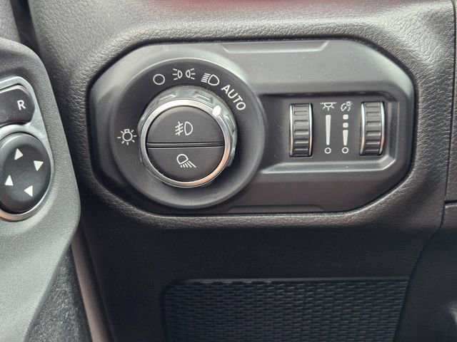 Certified 2020 Jeep Gladiator Rubicon AWD/4WD image 24