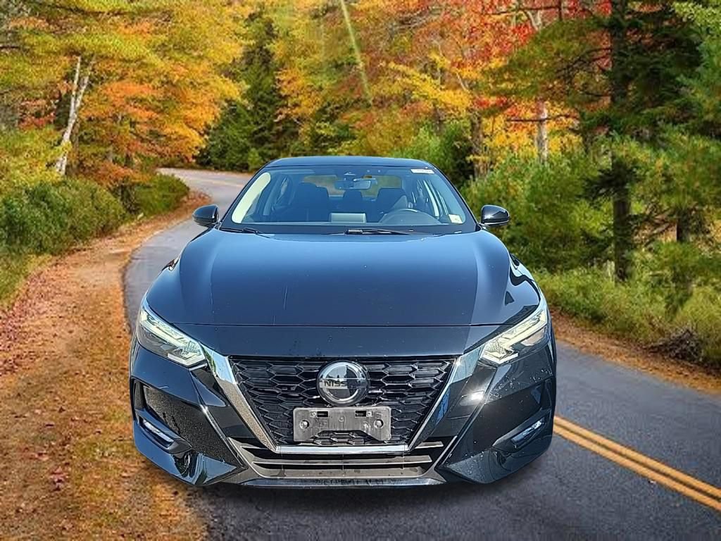 Used 2023 Nissan Sentra SR w/ Electronics Package FWD image 9