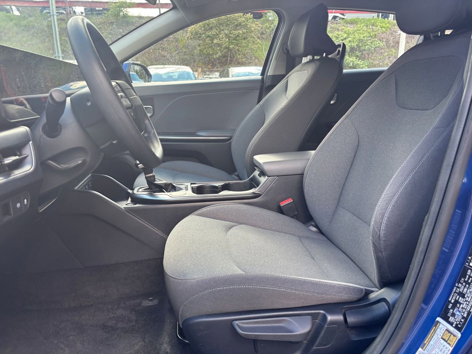 Used 2025 Kia K4 FWD image 36