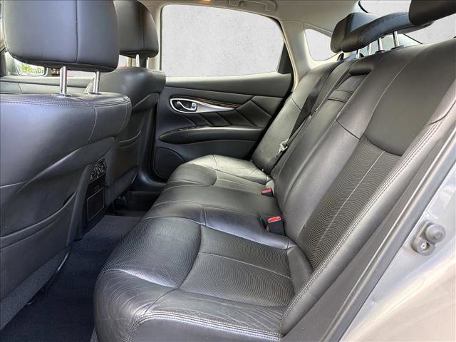 Used 2011 INFINITI M37 x w/ Premium Pkg AWD/4WD image 23
