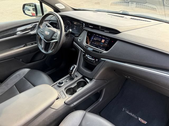 Used 2023 Cadillac XT5 Premium Luxury AWD/4WD image 4