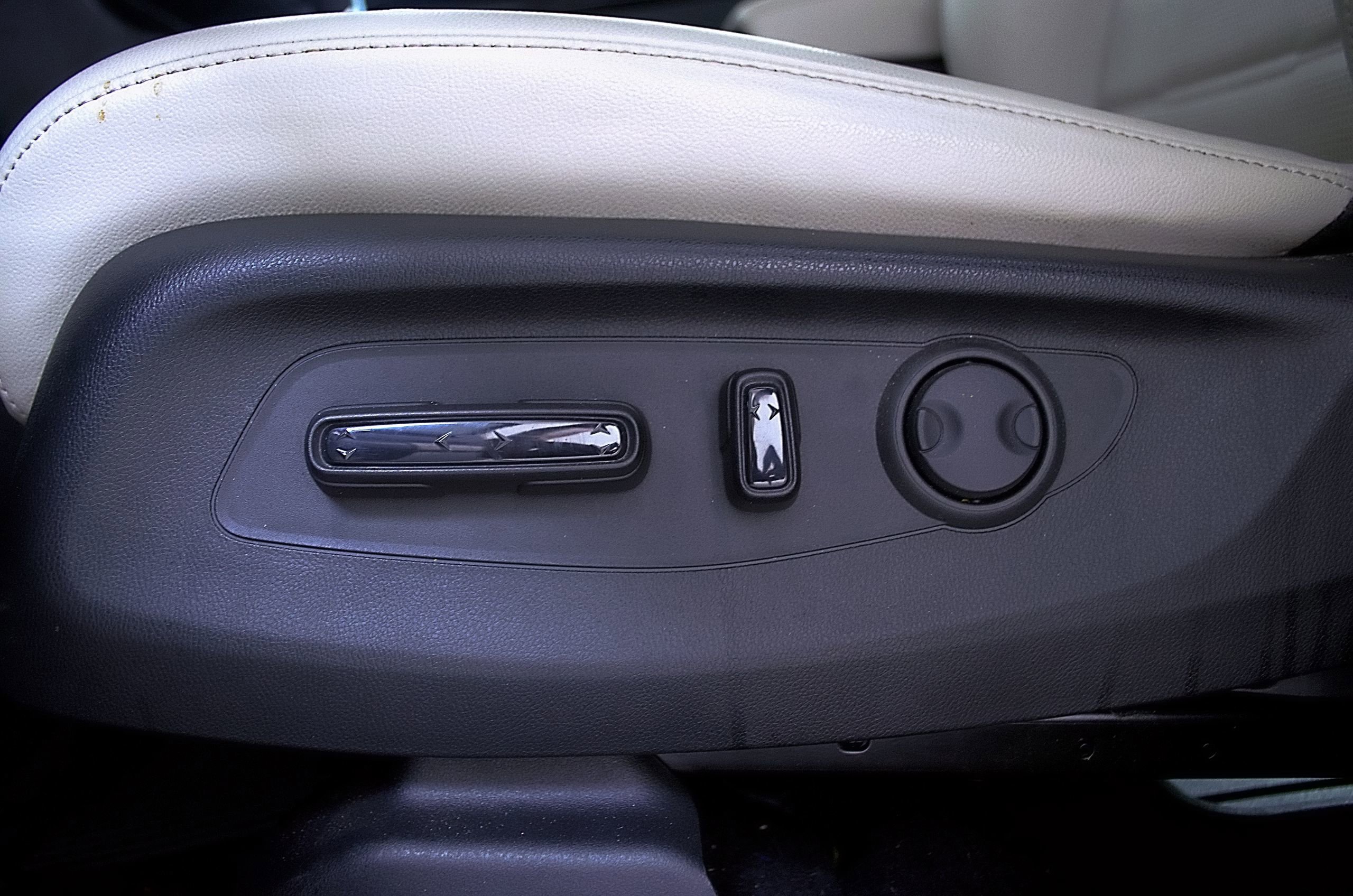 Used 2024 Honda CR-V EX-L image 18