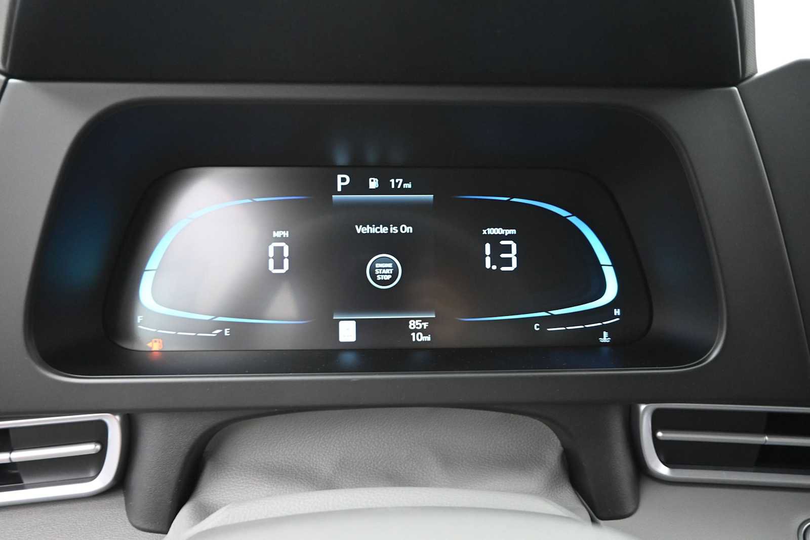 New 2026 Hyundai Elantra Sport FWD image 17