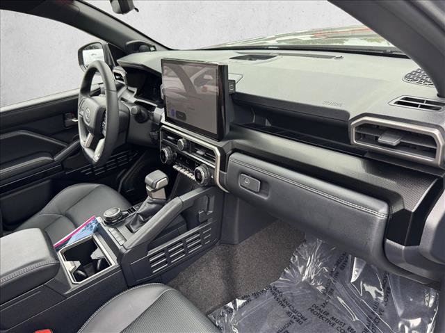 Certified 2025 Toyota 4Runner Limited w/ Tow Technology Package AWD/4WD image 22