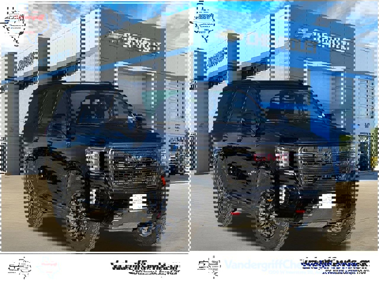 Used 2021 GMC Yukon AT4 w/ AT4 Premium Package image 1