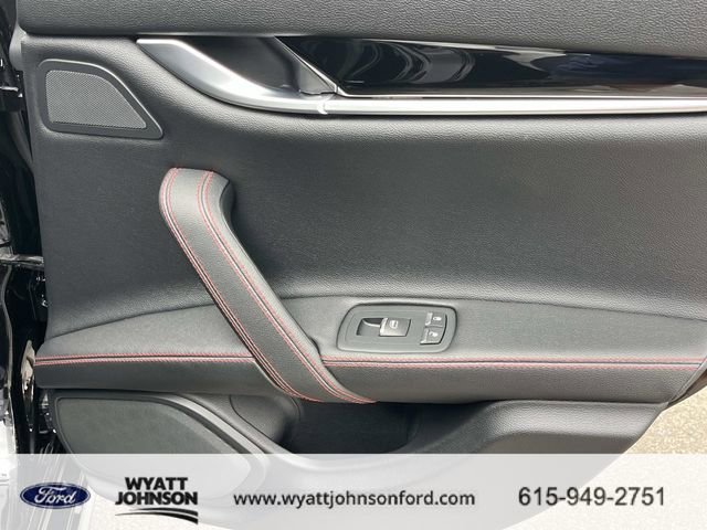 Used 2019 Maserati Ghibli S Q4 AWD/4WD image 21