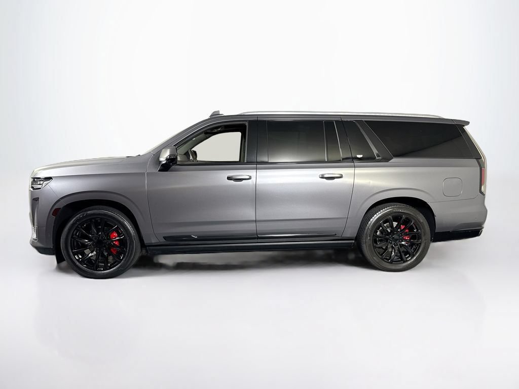 Used 2023 Cadillac Escalade ESV Premium Luxury w/ Performance Package AWD/4WD image 2
