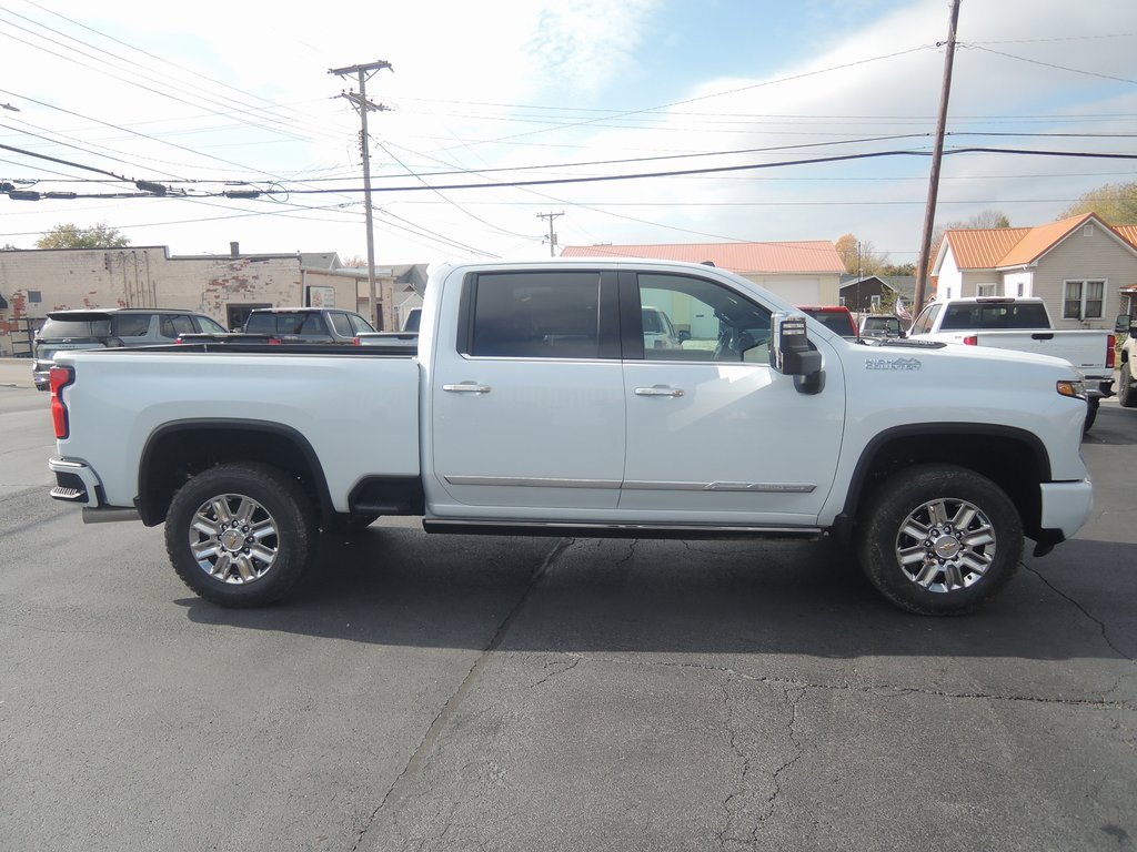 New 2026 Chevrolet Silverado 3500 High Country w/ Technology Package image 2