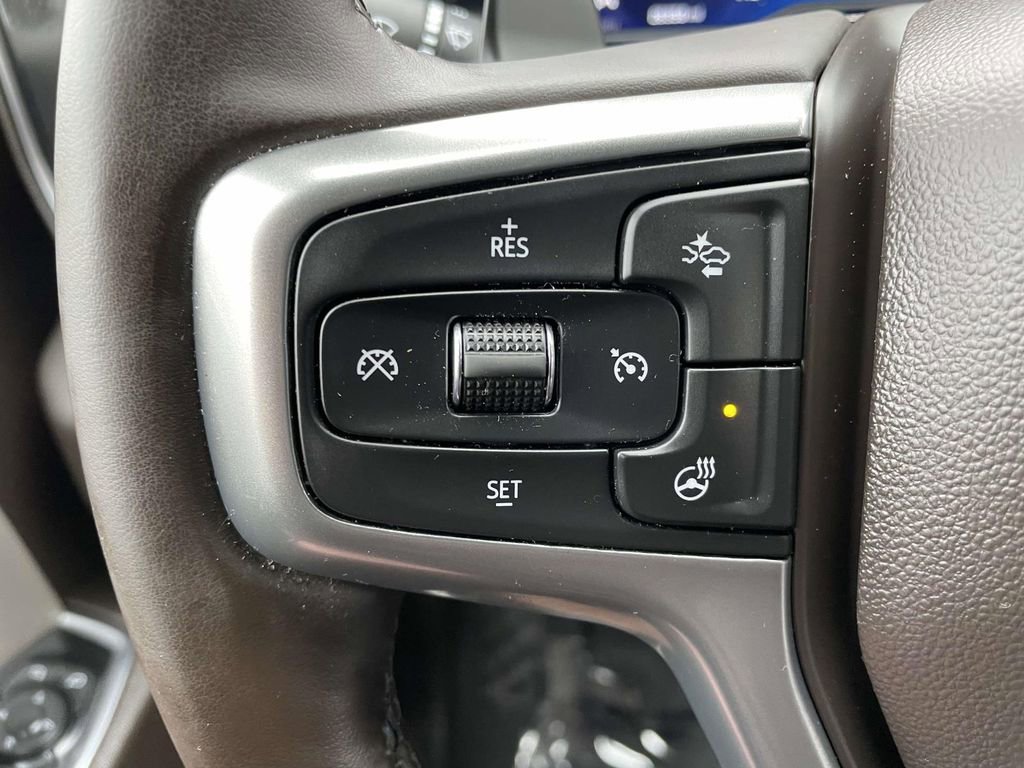Used 2024 Chevrolet Silverado 1500 LTZ image 32
