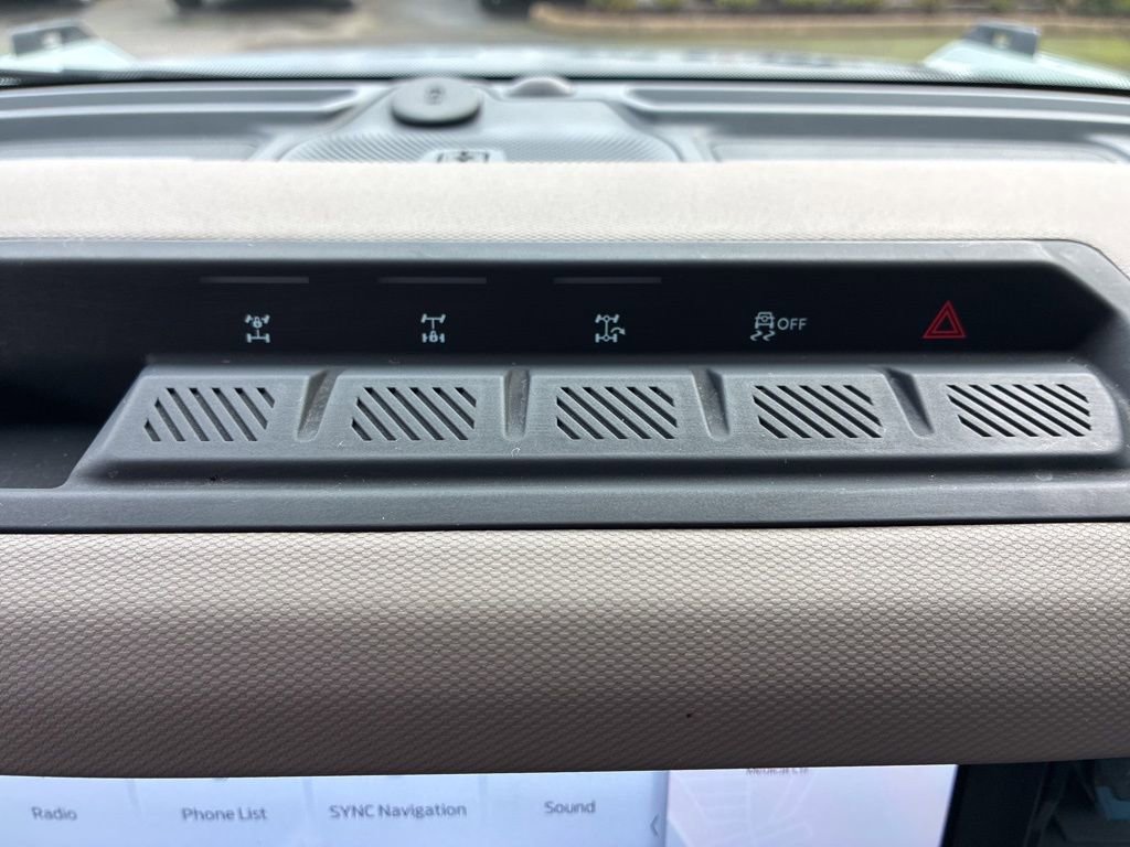 Used 2023 Ford Bronco Wildtrak image 31