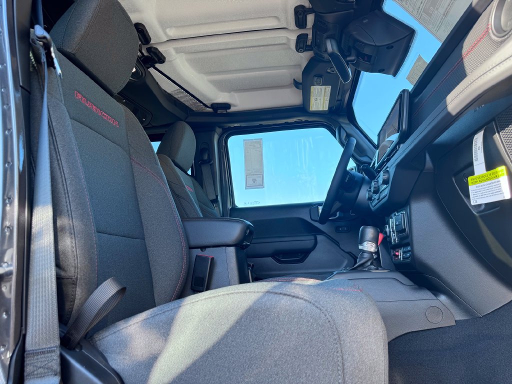New 2027 Jeep Wrangler Unlimited Rubicon AWD/4WD image 10