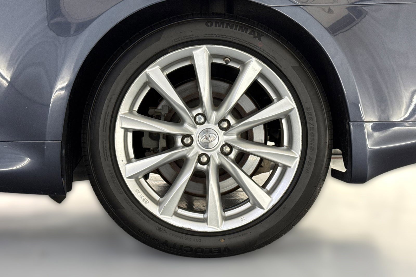 Used 2013 INFINITI G37 Journey w/ Premium Pkg image 11