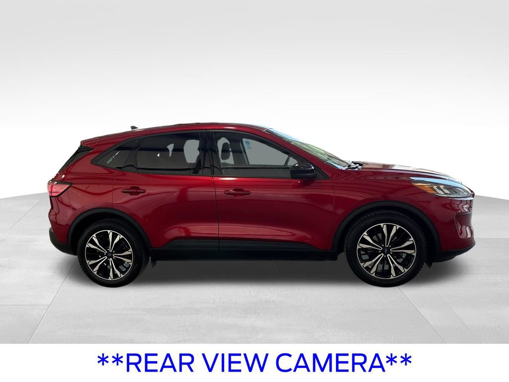 Certified 2021 Ford Escape SE w/ SE Sport Appearance Package FWD image 9
