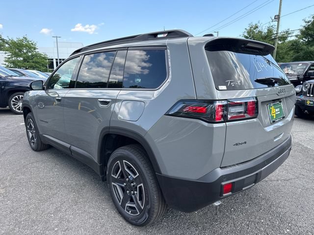 New 2026 Jeep Cherokee Laredo AWD/4WD image 11