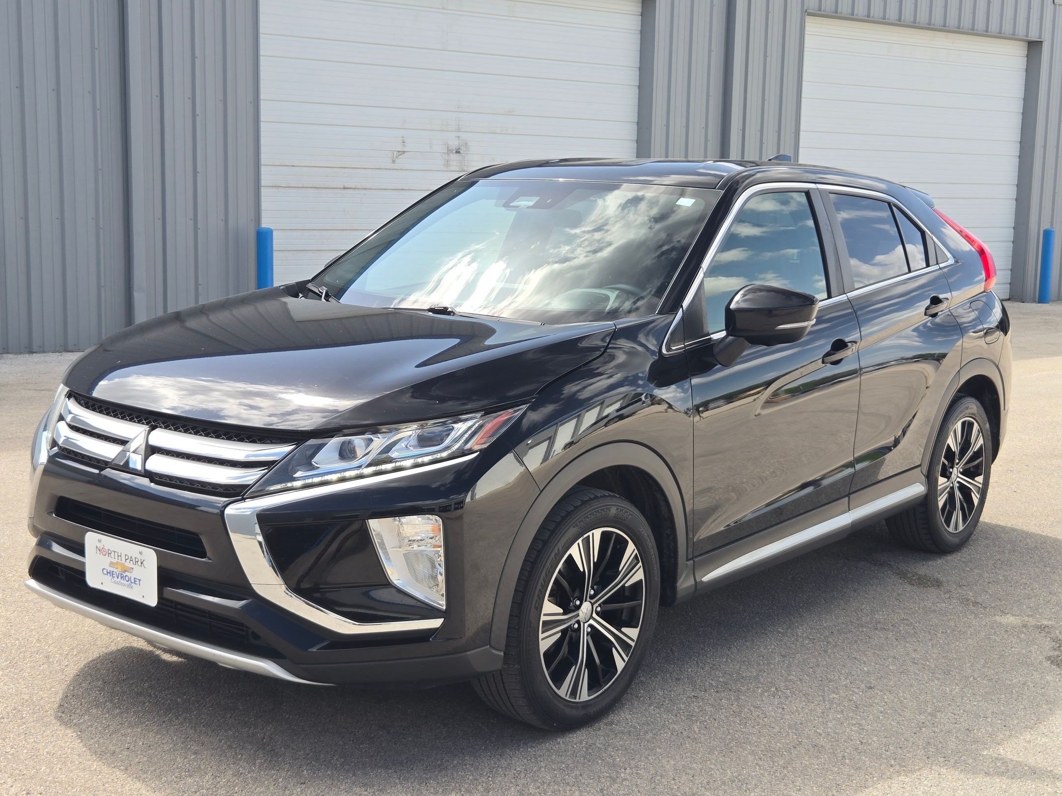 Used 2020 Mitsubishi Eclipse Cross FWD image 7