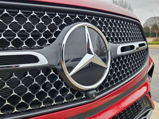 Used 2026 Mercedes-Benz GLC 300 image 11