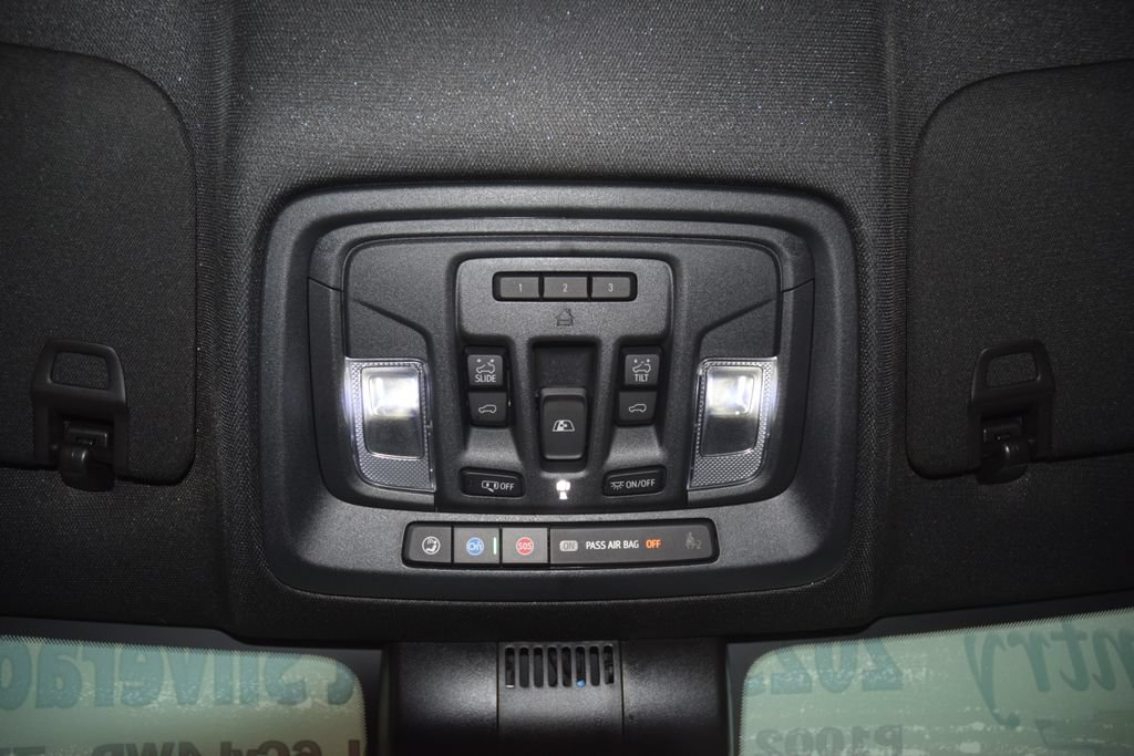 Used 2025 Chevrolet Silverado 1500 ZR2 w/ Technology Package AWD/4WD image 56