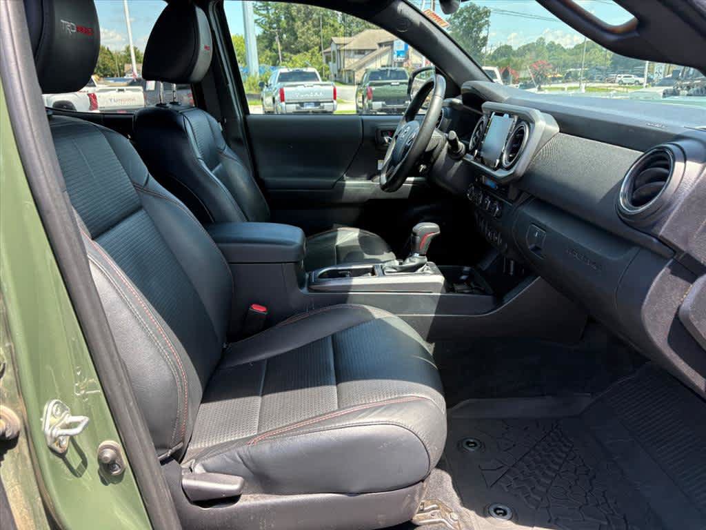 Used 2020 Toyota Tacoma TRD Pro AWD/4WD image 6