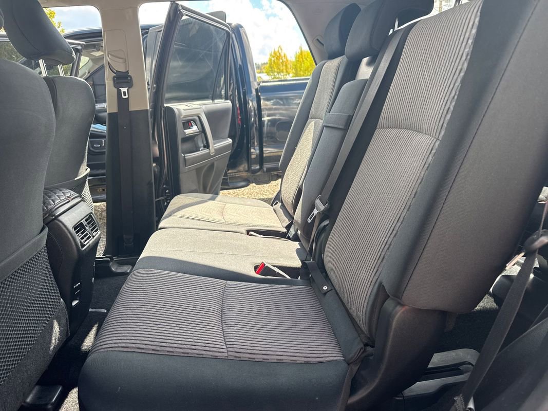 Used 2018 Toyota 4Runner SR5 image 6