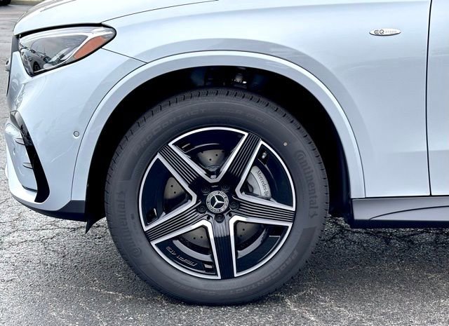 New 2025 Mercedes-Benz GLC 350e 4MATIC image 7