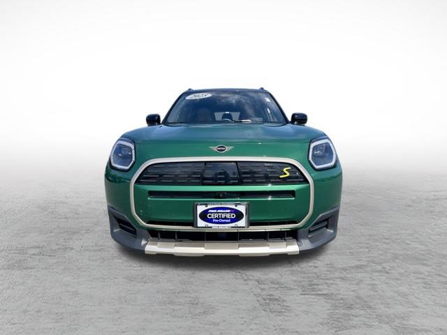 Used 2025 MINI Cooper Countryman SE image 2