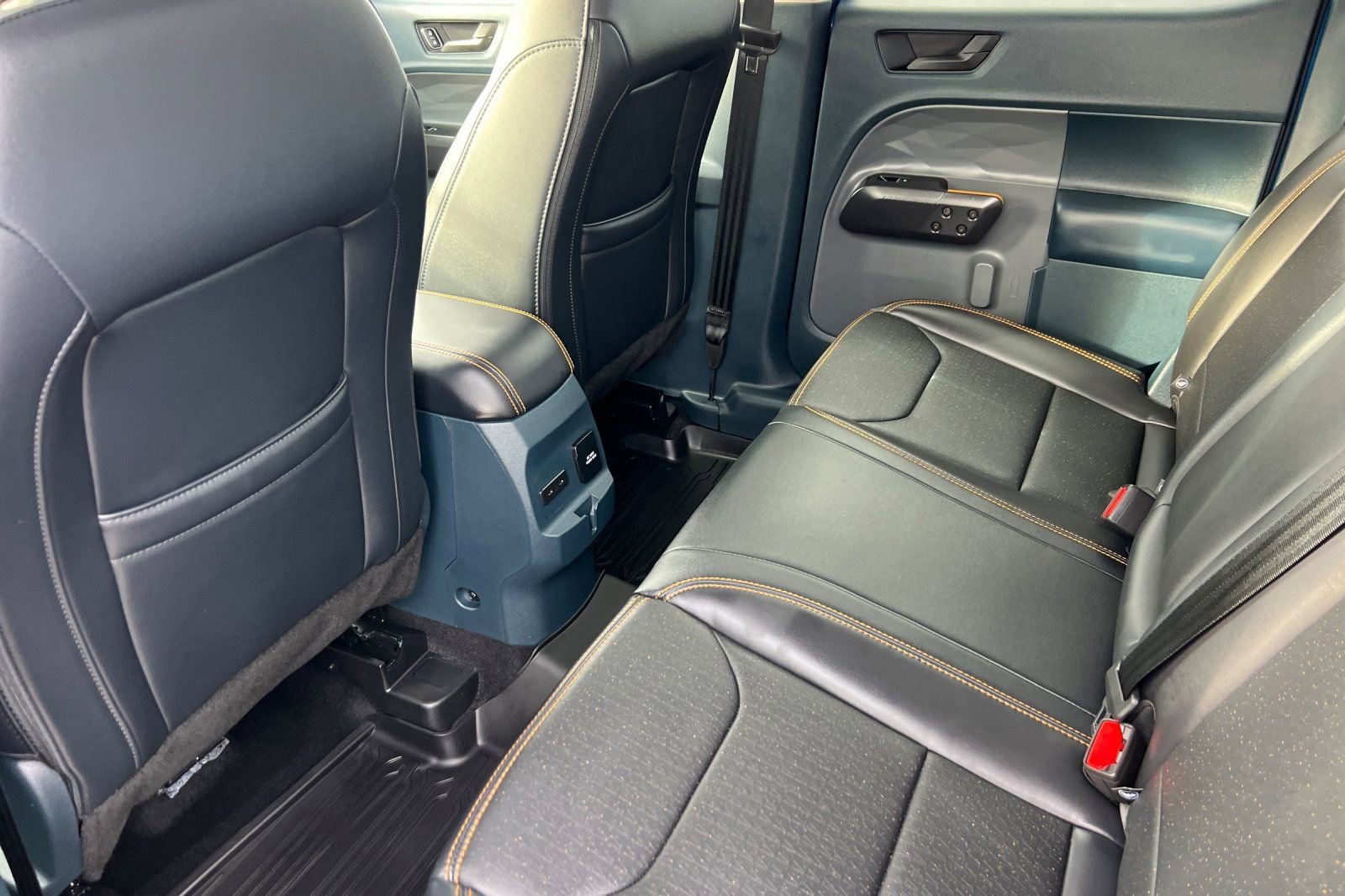 Used 2025 Ford Maverick Tremor image 12