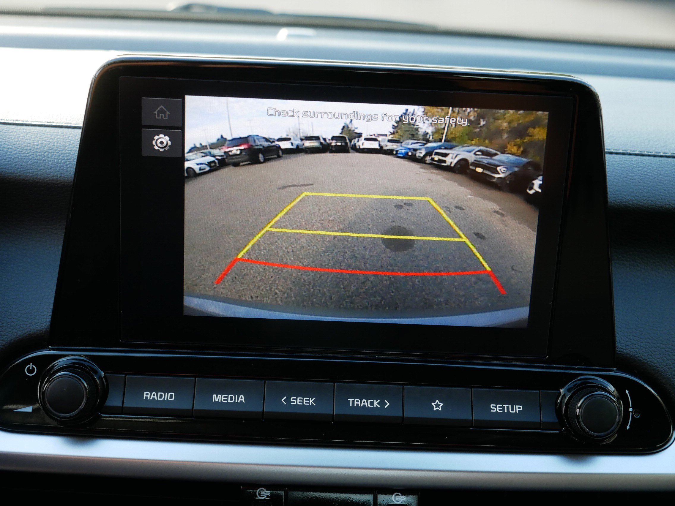 Certified 2024 Kia Forte LXS w/ LXS Technology Package image 27