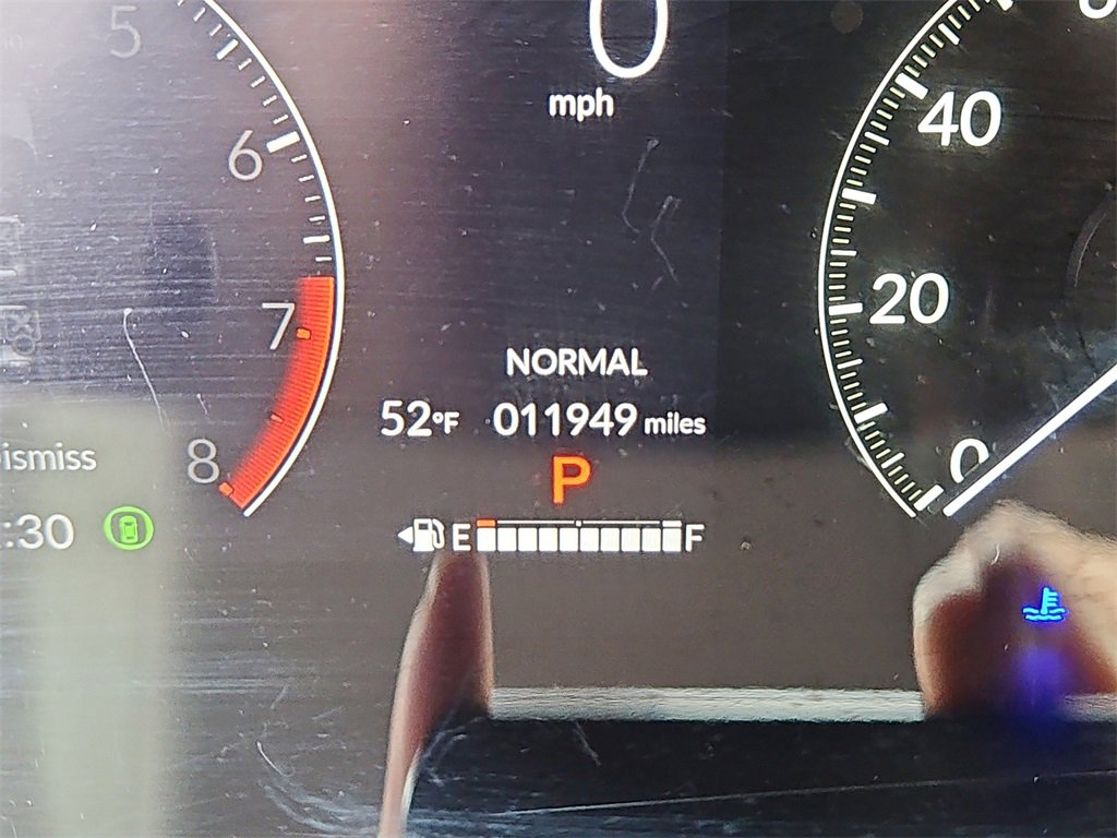 Used 2024 Honda HR-V EX-L image 13