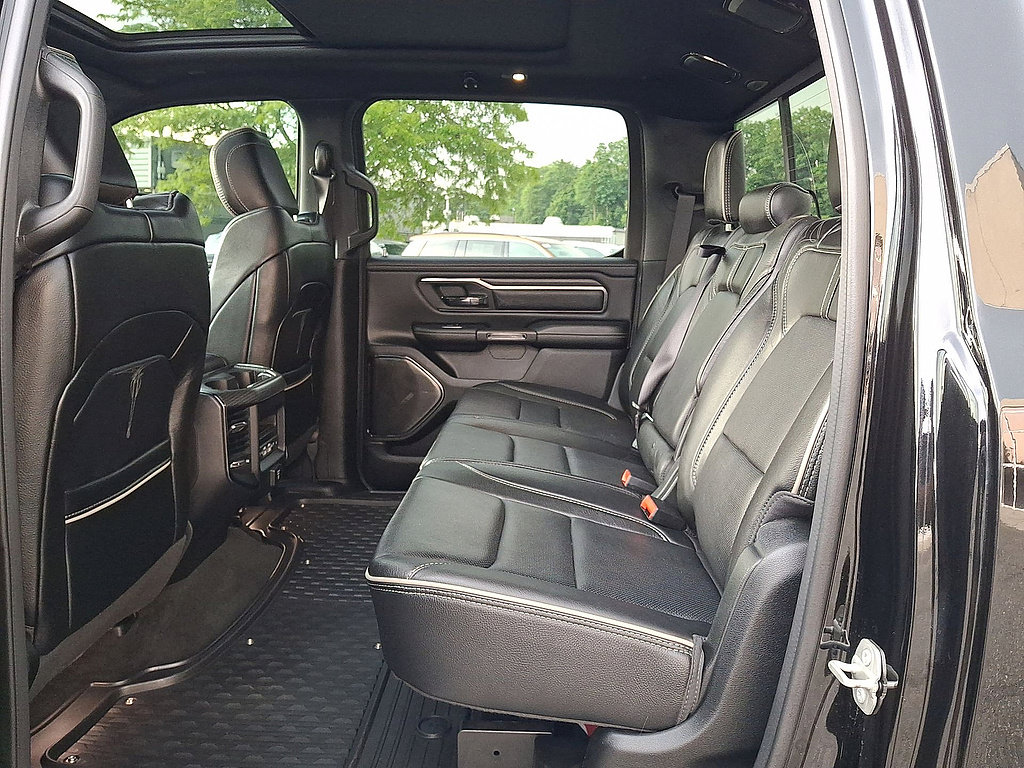 Used 2024 RAM 1500 Limited AWD/4WD image 26