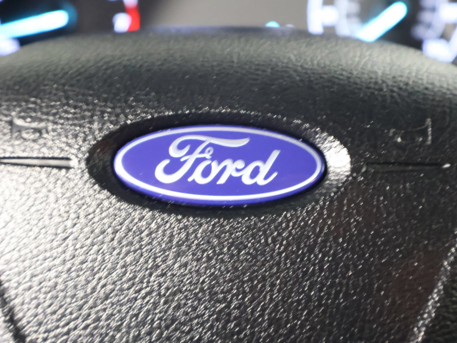 Used 2020 Ford Transit Connect XL FWD image 32